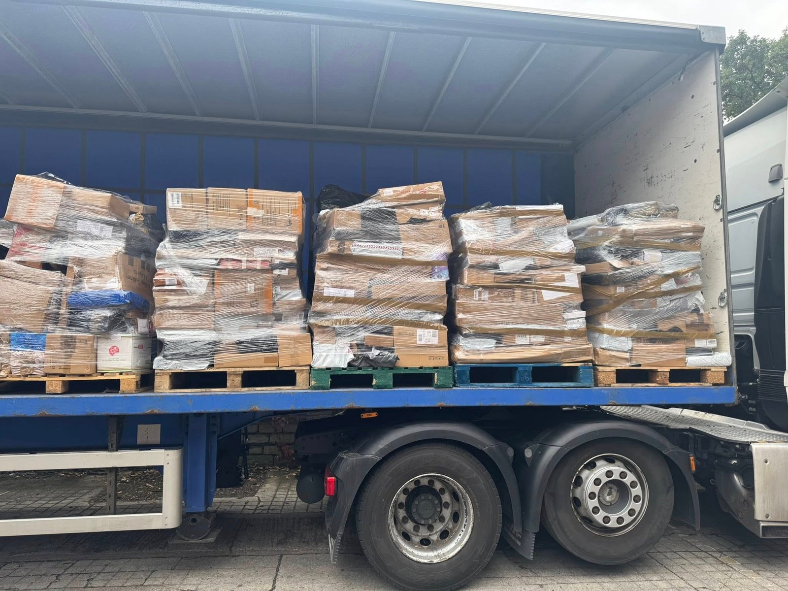 557635702_1687725101900533_8347797212145479741_n tiktok/ te-mu returns pallets