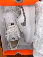 Nike shoes pallets - Image 17