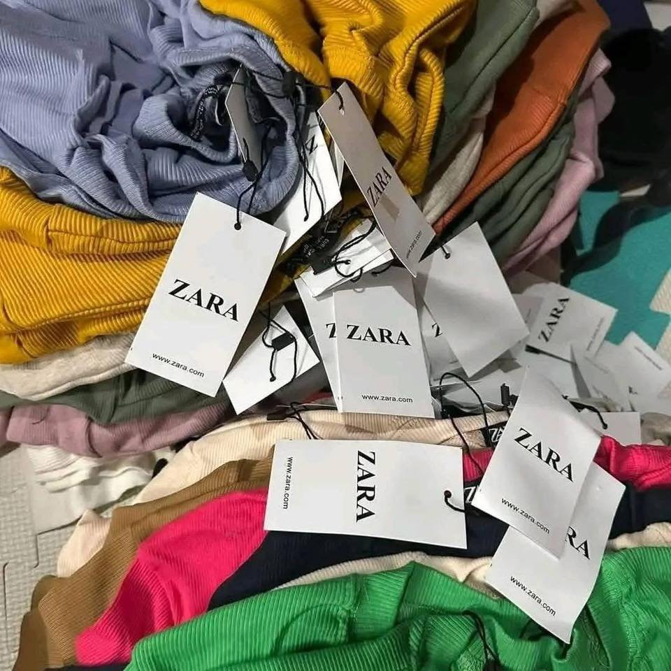 495184914_122107506632853617_2144234435402524858_n Zara clothings Pallet
