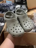 Classic Crocs Pallet Wholesale – 300 Pairs Bulk Footwear - Image 7