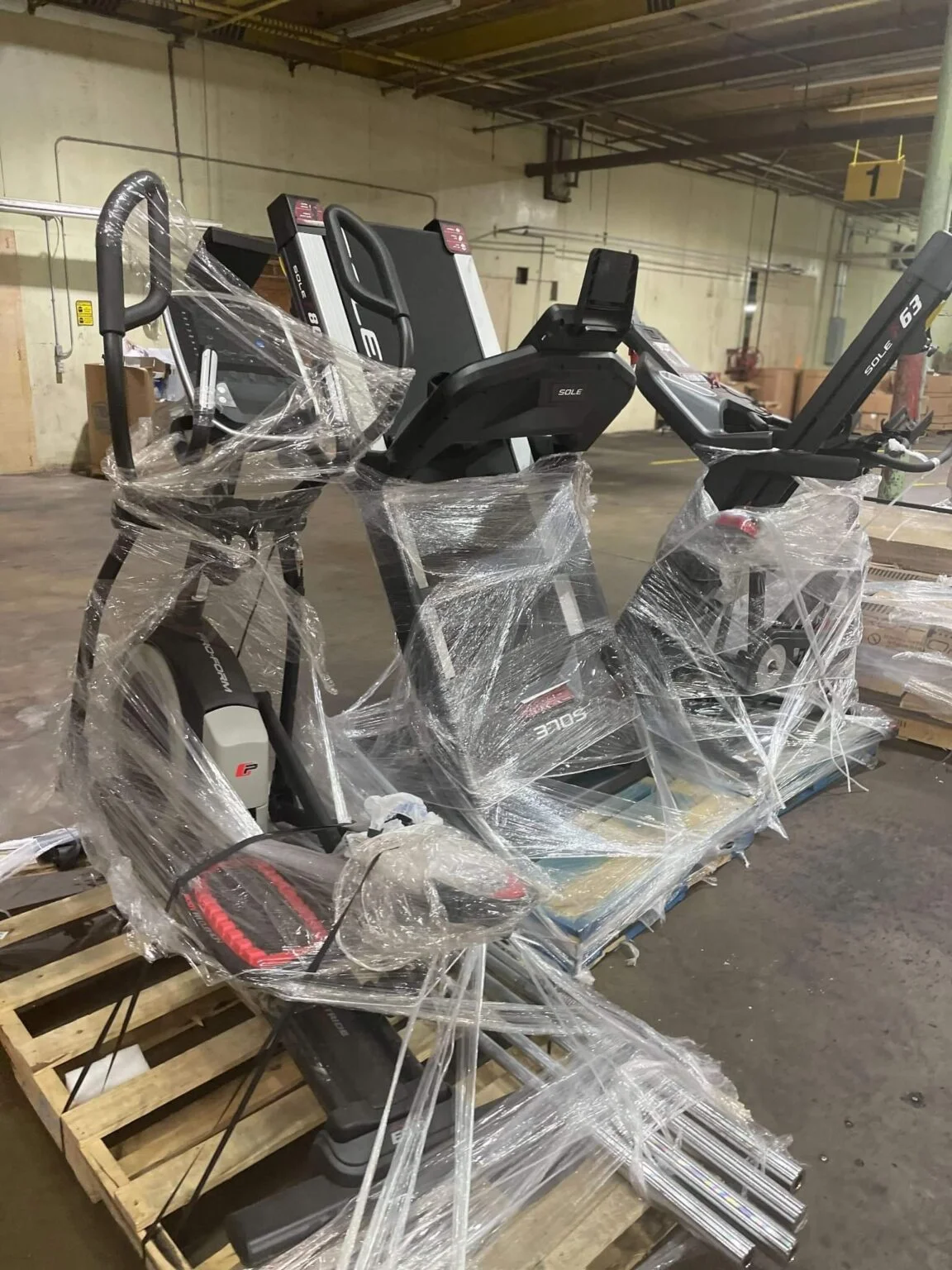 A375CA07-4272-45BF-96FB-FE0BB9466547.webp Sports Equipment Pallets - Image 1