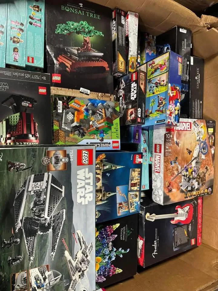 700890369_122187745952828366_999957657742483179_n Lego Pallets Wholesale - Image 1