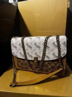 Branded Ladies Handbags Pallet - Image 17