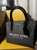Branded Ladies Handbags Pallet - Image 9
